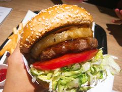 -The Habit Burger Grill 哈比特汉堡(复兴soho店)