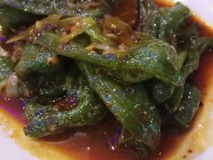 -维吾尔餐厅(宜山路店)