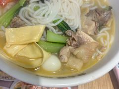 -蒙自源米线大王(花园城商场店)