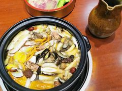 -菌之家·专业纯野生菌火锅·特色炒菌