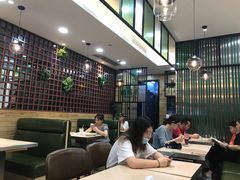 大堂-佰搭果·广式茶餐厅(石牌东路店)