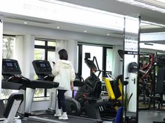 -简·无界健身工作室·运动康复·体态(石厦店)
