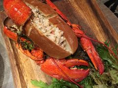 -Benjamin Browns Bistro & Bakery