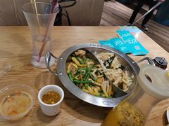 -小鱼小牛·鱼牛干锅·脆鱼火锅(世欧广场店)