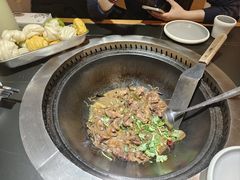 -锅老头海鲜铁锅炖