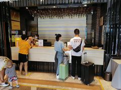-天豪花香村酒店(贵阳花果园文创园店)