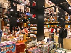 -诚品(信义店)