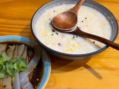 -勺子米线·云南传统小吃市集(四方街店)