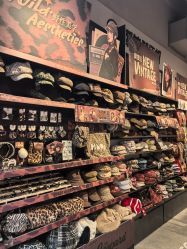 -酷乐潮玩(七宝领展广场店)