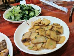 -芦茨金富饭庄·25年老字号·专做稻草鸡
