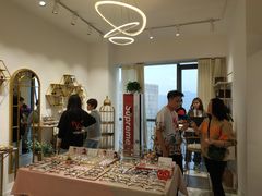 -肆兮眼镜·蔡司·徕卡战略合作店(大坪店)
