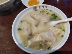 刀鱼馄饨-老半斋(福州路店)