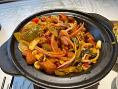 -云海肴·汽锅鸡·云南菜(天山百盛优客店)