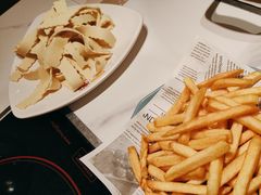 -黄记煌三汁焖锅(新佳丽江汉路店)