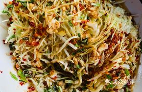 Stir-fried Cabbage Shreds