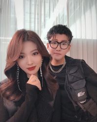 -icare美发沙龙