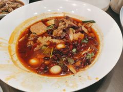 -川流不息·地道川菜·小龙虾(松东路店)