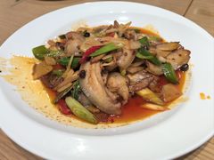 -渝信川菜 · 川味家常菜(财富购物中心店)