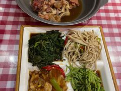-王村姑老土炕莜面村(桥东店)