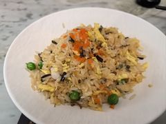 -浅深(世茂滨江精品店)