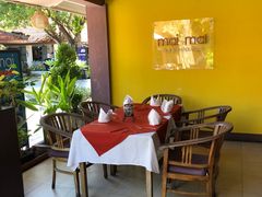 -Mai Mai Restaurant