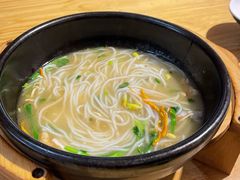 -勺子米线·云南传统小吃市集(四方街店)