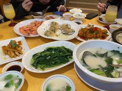-鹏城人家海鲜酒家·23年老字号(较场尾店)