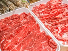 -杨老板·海鲜集市火锅·鲜切牛肉(中防万宝店)