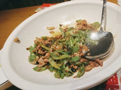 -爱碗亭·鲜炒湖南菜(壹城中心店)