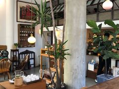 大堂-知亘茶食