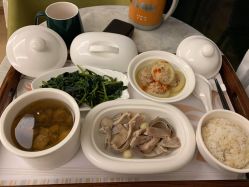 -莉泽月子中心(凯旋江景店)