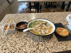 -小倩倩•鸡汤馄饨(江西路创始店)