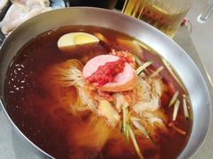 -啊美丽炭火烤肉(滑翔一店)