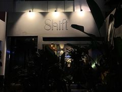 -Shift cocktail bar鸡尾酒吧