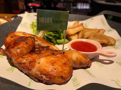 -JINNS锦时 steak&pizza(浸信会礼拜堂旧址店)