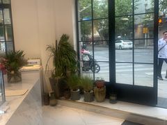 -Fridi Patisserie Cafe