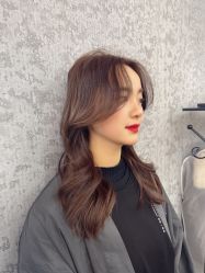 -诗悦发型SALON·圣罗兰店