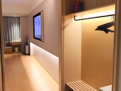 -全季酒店(广州越秀公园店)