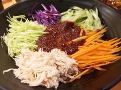 -肥肥虾庄·金牌油焖大虾(杨园滨江时代walk店)