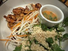 泰式大虾泰碗配辣味青柠水-Wagas沃歌斯(汇智店)