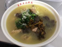 -文山荷鲜居(翠湖店)