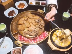 -猪啊牛呀羊啊铜盘烤肉(正大广场店)