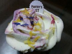 莫奈薰衣草蛋糕-Pantry's Best派悦坊蛋糕(K11购物艺术中心店)