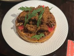 招牌炸鸡华夫饼-Brut Eatery悦璞食堂(建国东路店)