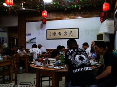 大堂-老家黄墩小错鸡·活海鲜