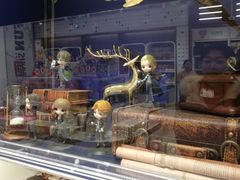 -泡泡玛特POPMART(蓝色港湾店)