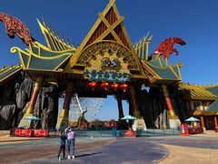 -七彩云南欢乐世界