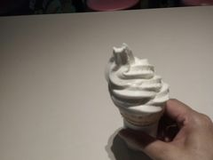 -麦当劳(江湾镇店)