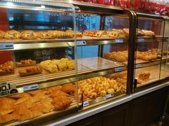 面包甜点陈列柜-TOUCH泰奇(奉贤宝龙城市广场店)
