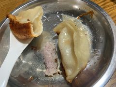 -黄阿姨锅贴大王(万航渡路店)